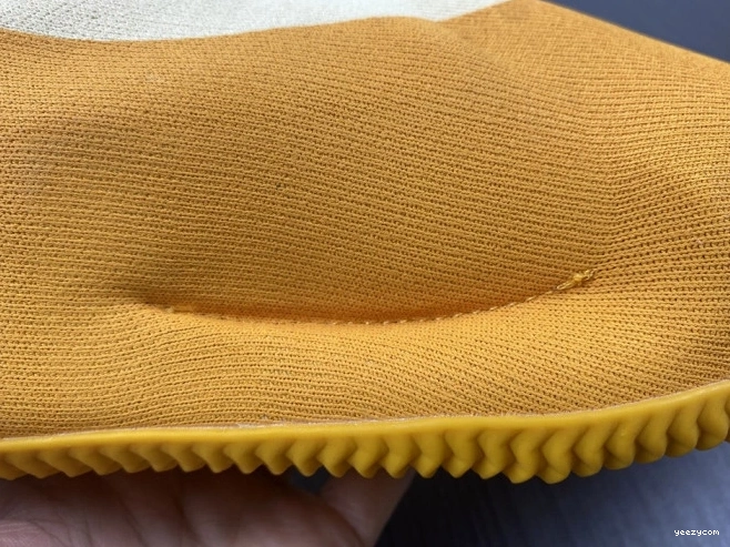 Adidas GW5353 RNR Yeezy Knit Sulfur 1104